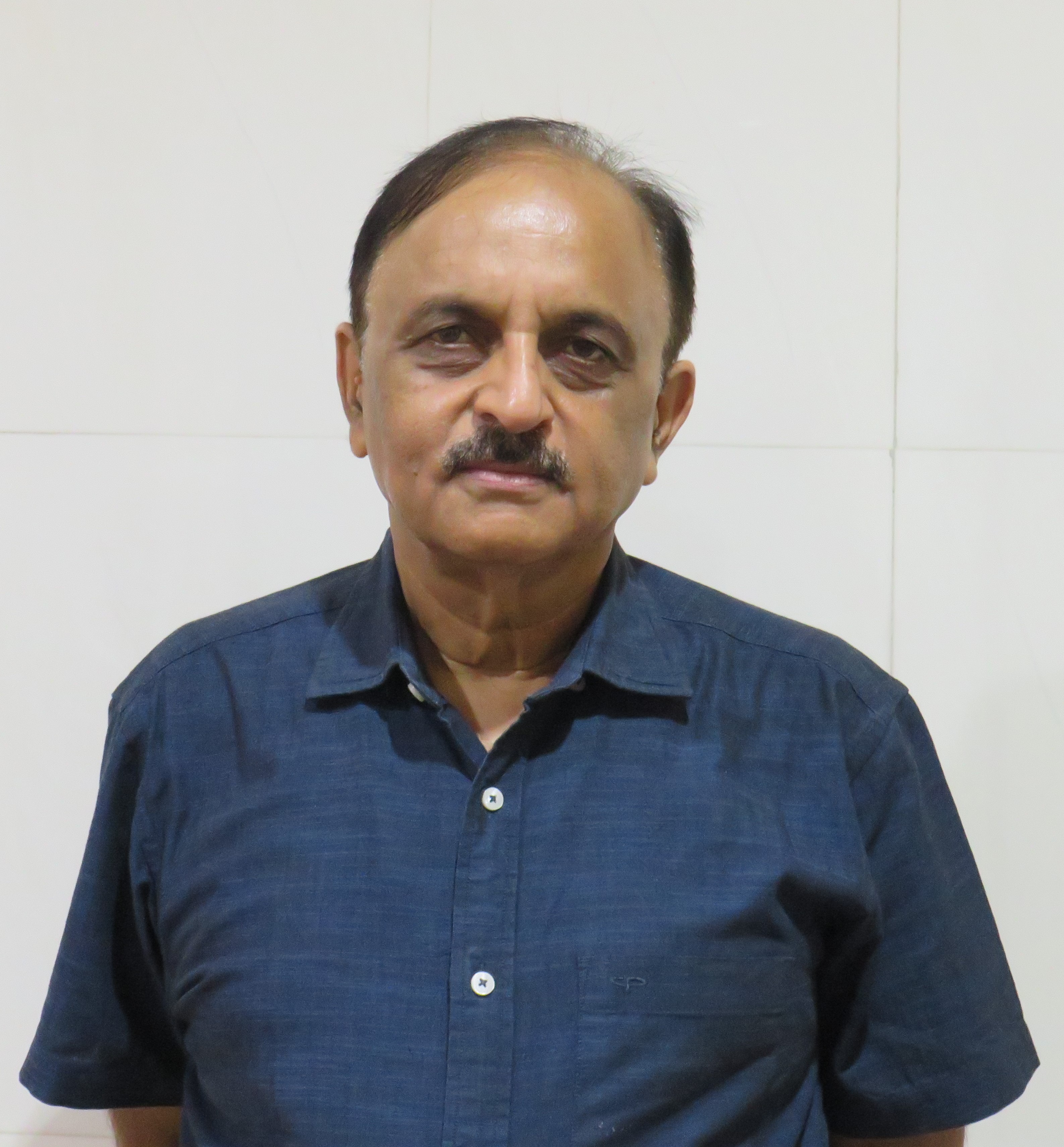 Dr.Jasvinder Singh Narang